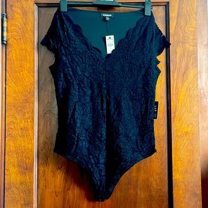 Express Lace Cap Sleeve Bodysuit. Size L.